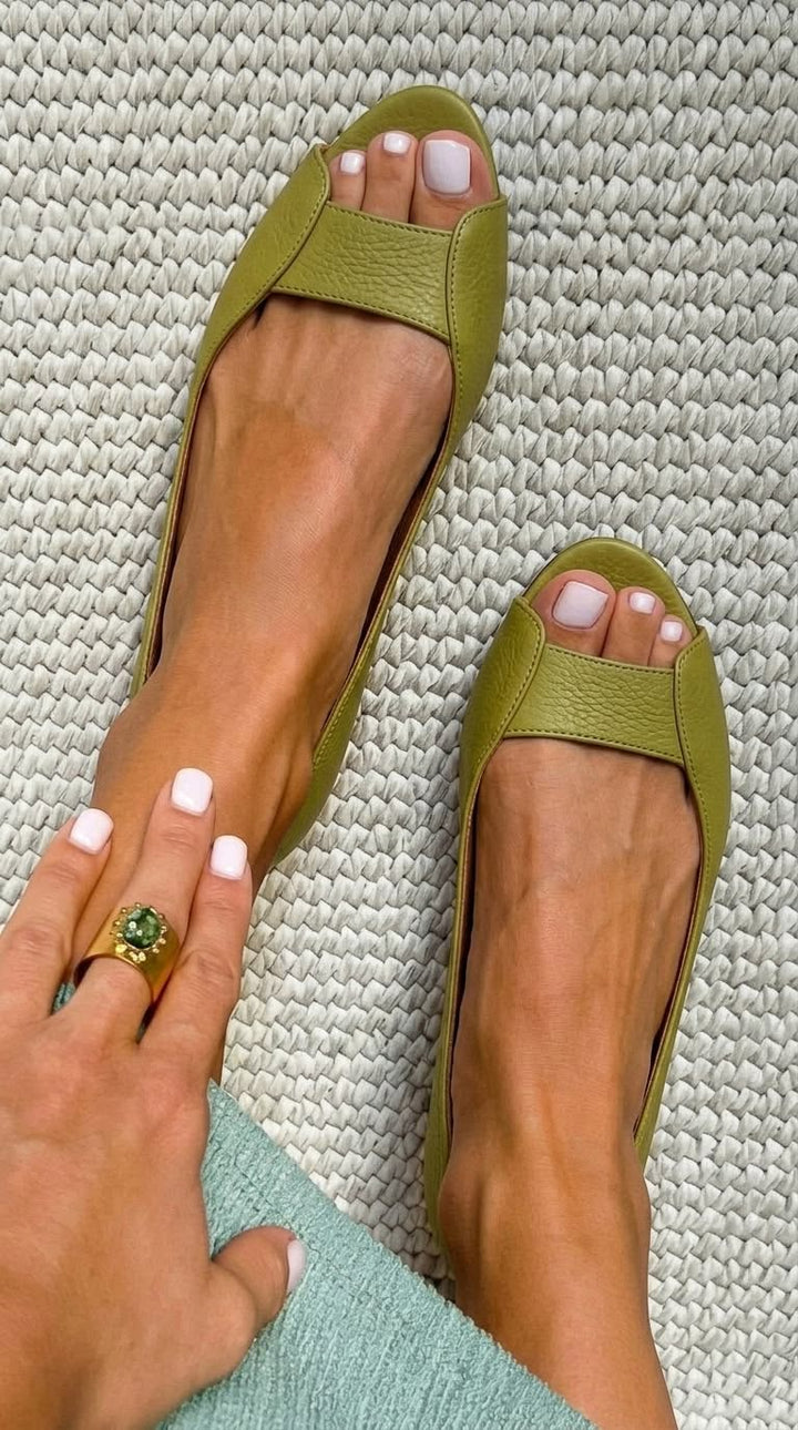 Adelina | Chic Comfort Sandals