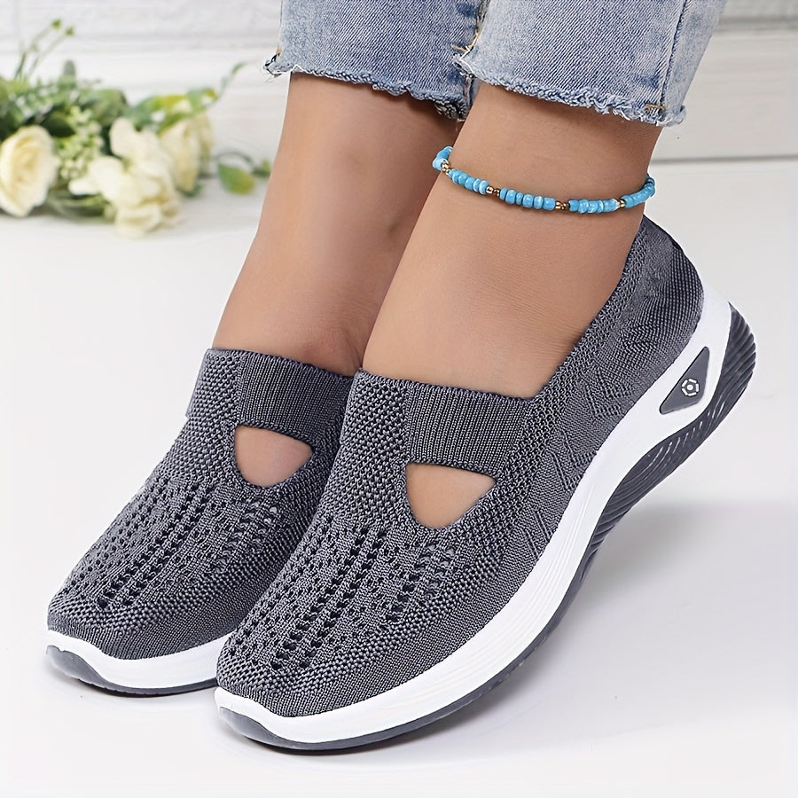 Easy Slip-On Sneakers with Stable Comfort