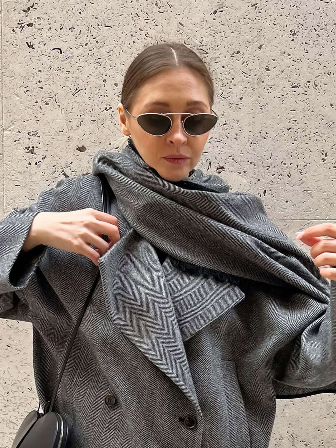 Navaya | Slim Oval Sunglasses