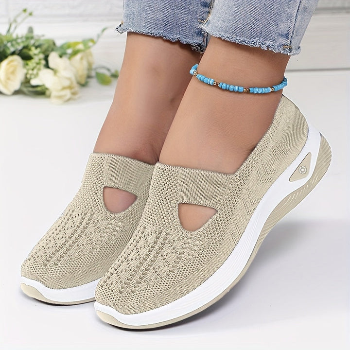 Easy Slip-On Sneakers with Stable Comfort