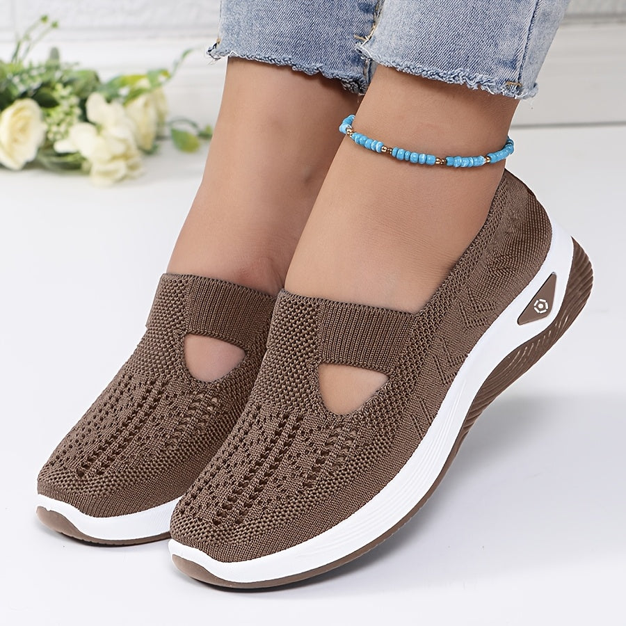 Easy Slip-On Sneakers with Stable Comfort